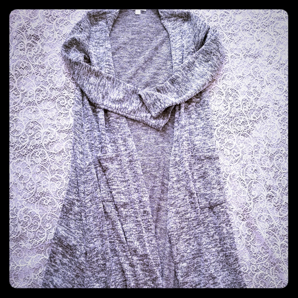 Lularoe Sweater Sarah